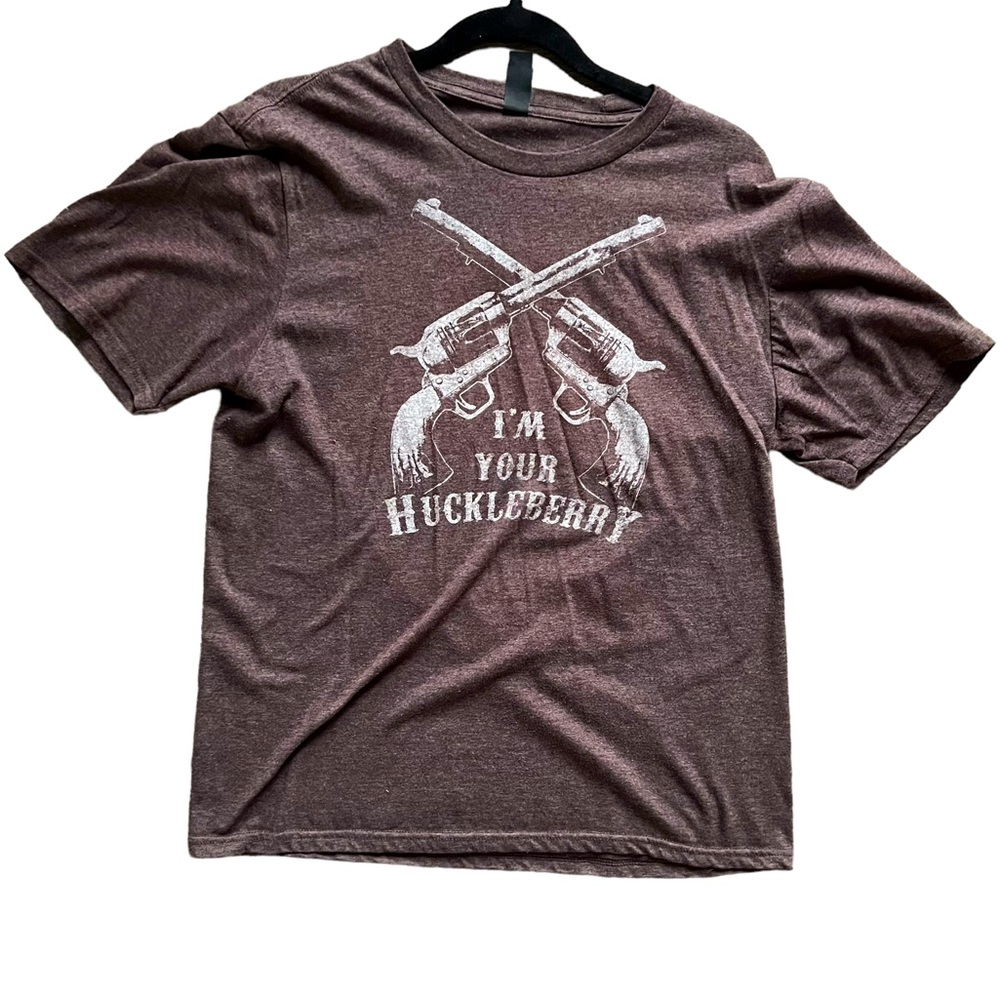 I'm Your Huckleberry Crossed Revolvers Purple Brown Short Sleeve Shirt Men sz M